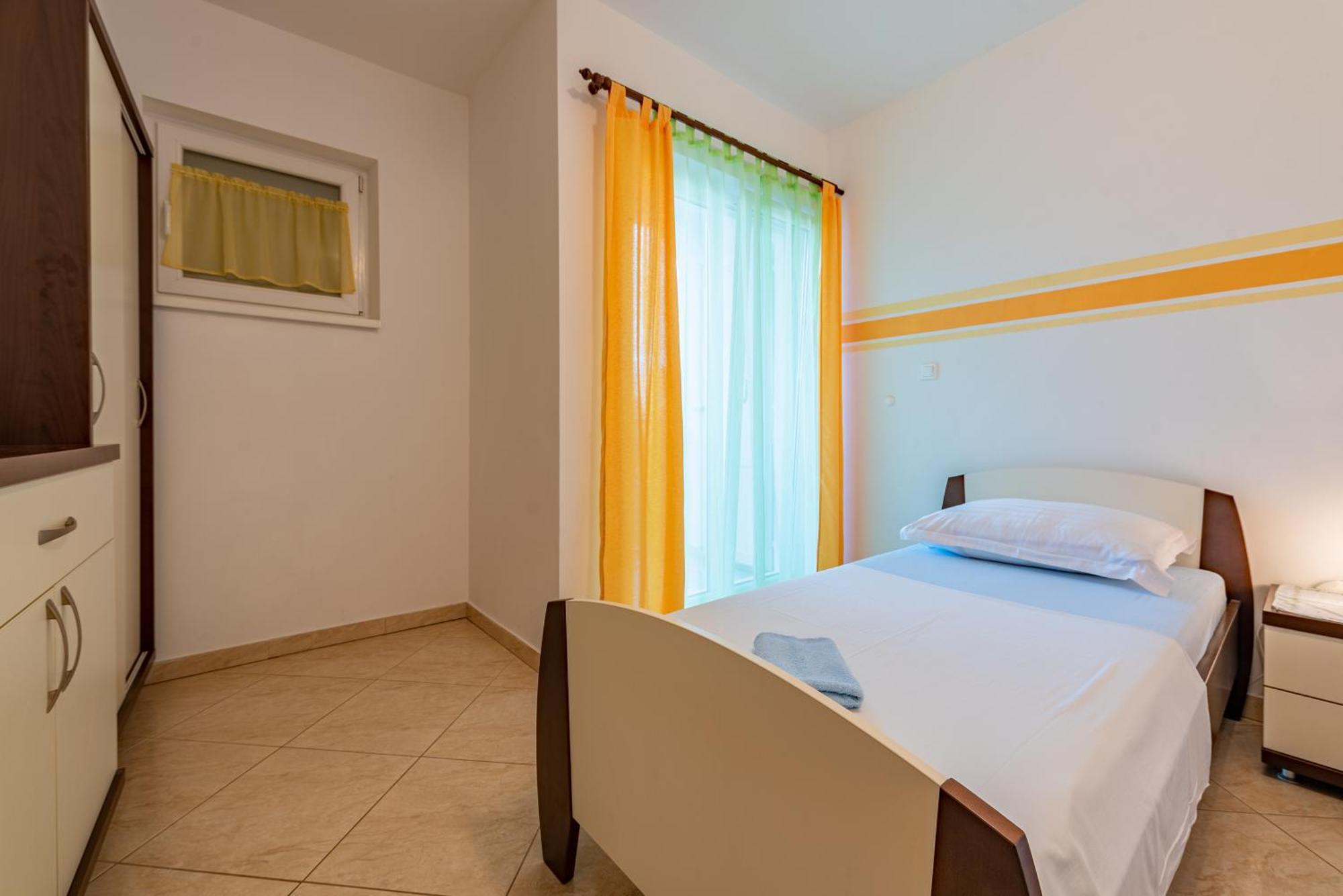 Haus Toni Ražanac Quarto foto